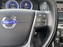 Volvo XC60 2.0T R-Design / Automaat / NL-Auto / Dealer-Onderhouden / Panodak / Vol-Leder / Stoelverwarming / Cruise-Control / Climate-Control / Afneembare-Trekhaak / Elektr.-Achterklep / Keyless / Bi-Xenon / Radio-Bluetooth / Armsteun V+A / PDC V+A met Camera / 20'' LMV / All-Seasons / ENZ.