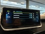 Peugeot e-2008 Allure Pack 50kWh EV 136pk AUTOMAAT | STOELVERW. | CAMERA | NAVI | KEYLESS ENTRY | ADAPTIVE CRUISE | MISTLAMPEN VOOR | LED