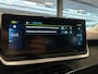 Peugeot e-2008 Allure Pack 50kWh EV 136pk AUTOMAAT | STOELVERW. | CAMERA | NAVI | KEYLESS ENTRY | ADAPTIVE CRUISE | MISTLAMPEN VOOR | LED