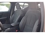 Volvo XC40 T5 Recharge Ultimate Dark | Parkeercamera | Stoelverwarming | Pilot Assist | BLIS | Trekhaak | Glossy Black | Keyless