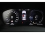 Volvo XC40 T5 Recharge Ultimate Dark | Parkeercamera | Stoelverwarming | Pilot Assist | BLIS | Trekhaak | Glossy Black | Keyless