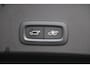 Volvo XC40 T5 Recharge Ultimate Dark | Parkeercamera | Stoelverwarming | Pilot Assist | BLIS | Trekhaak | Glossy Black | Keyless