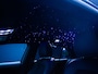 Mercedes-Benz A-klasse 200 Business Sport (STERRENHEMEL,APPLE CARPLAY,NAVI,SPORTSTOELEN,STOELVERWARMING,CAMERA,LED,GETINT,PDC)