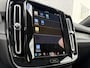 Volvo EC40 Single Motor Extended Range Plus 82 kWh | Panoramadak | Getint glas | Microtech bekleding | Stoel- en stuurverwarming | Keyless | Elektrische achterklep