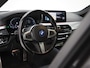 BMW 5-Serie Touring 530e xDrive M Sport Shadow | Panoramadak | Trekhaak | Harman/Kardon | 360 | Head Up | Keyless
