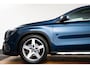 Mercedes-Benz GLA 180 Sport Edition Premium AMG Line Exterieur - Panoramaschuifdak - Stoelverwarming voor - Actieve parkeerassistent - Sfeerverlichting - AMG DYNAMIC SELECT - EASY PACK achterklep -