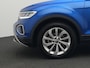 Volkswagen T-Roc 1.0 TSI 115 pk Life Edition | LED koplampen | Achteruitrijcamera | Carplay | Navigatie | Park Assist | Side Assist | 17 inch