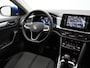 Volkswagen T-Roc 1.0 TSI 115 pk Life Edition | LED koplampen | Achteruitrijcamera | Carplay | Navigatie | Park Assist | Side Assist | 17 inch