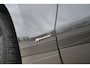 Land Rover Range Rover Velar 2.0 P300 Turbo AWD R-Dynamic SE Luchtvering