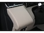 Land Rover Range Rover Velar 2.0 P300 Turbo AWD R-Dynamic SE Luchtvering