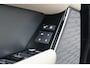 Land Rover Range Rover Velar 2.0 P300 Turbo AWD R-Dynamic SE Luchtvering
