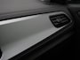 Volkswagen T-Roc 1.5 TSI 150 pk DSG Life Edition | Achteruitrijcamera | Navigatie | Adaptive Cruise | Keyless Entry