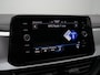 Volkswagen T-Roc 1.5 TSI 150 pk DSG Life Edition | Achteruitrijcamera | Navigatie | Adaptive Cruise | Keyless Entry