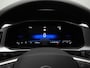 Volkswagen T-Roc 1.5 TSI 150 pk DSG Life Edition | Achteruitrijcamera | Navigatie | Adaptive Cruise | Keyless Entry