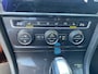 Volkswagen Golf Variant 1.5 TSI Highline Business R | Apple carplay | Adoptieve cruise controle | Navigatie | Parkeersensor voor en achter | Sportstoelen | Verwarmbare voorstoelen |