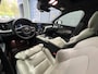 Volvo XC60 T8 Plug-in hybrid Ultimate Dark | Luchtvering | Bowers&Wilkins | Head-Up | ACC | Panoramadak | Trekhaak