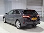 Kia Ceed 1.5 T-GDi DynamicPlusLine Apple Carplay/Android Auto, Navigatie, Camera