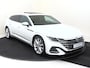 Volkswagen Arteon Shooting Brake 1.4 TSI eHybrid R-Line Business | Panoramadak | Adaptieve demping systeem | 3-zone airco | Parkeerassistent | Keyless | Dodehoek detectie | Stoel- en stuurwielverwarming |
