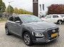 Hyundai Kona GDI 141pk HEV 2WD Fashion | All Season Banden | Navigatie | Head-up Display | Dode Hoek Detectie | Camera | Climate Control