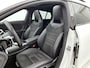 Mercedes-Benz CLA Shooting Brake 250 e AMG Plug-In Hybride Trekhaak | AMG Line | Panoramadak | Night Pakket | 19 Inch AMG Velgen | Stuur en Stoelverwarming. Inclusief 48 maanden MB Certified garantie voor Europa.