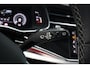 Audi Q8 55 TFSI S-Line 381PK | 23" | Panoramadak | Trekhaak | Matrix LED