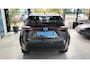 Toyota Yaris Cross 1.5 Style | Apple/Android | Panodak | Stoelverw | LED | HUD |