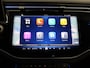 Mercedes-Benz E-klasse Estate 300 e AMG Line | Superscreen | Beige interieur | Massage | Head up | 20 inch | Trekhaak |