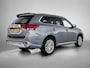 Mitsubishi Outlander 2.4 PHEV Intense 18" Lichtmetaal | Camera achter | Navigatie | Leder/Alcantara