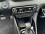 Toyota Yaris 1.5 Hybrid Executive stuur en stoelverwarm. half leer HUD vol
