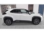 Toyota Yaris Cross 1.5 Style | Dodehoek | Parksens V+A | Stoel en stuurverw | Navig