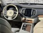 Volvo XC90 2.0 T8 Twin Engine AWD Excellence | Unieke uitvoering! | Luchtvering | Bowers en Wilkins audio | 360 camera | Geventileerde stoelen met massagefunctie | Panoramadak | Champagnekoeler | Kristalglazen | Trekhaak |