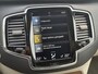 Volvo XC90 2.0 T8 Twin Engine AWD Excellence | Unieke uitvoering! | Luchtvering | Bowers en Wilkins audio | 360 camera | Geventileerde stoelen met massagefunctie | Panoramadak | Champagnekoeler | Kristalglazen | Trekhaak |