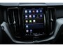 Volvo XC60 T6 Plug-in hybrid AWD R-Design | Harman Kardon Premium Sound | Panoramisch schuif-/kanteldak | Sportlederen interieur | Google Infotainment | Verwarmbare stoel en stuurwiel | Parkeercamera |