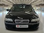 Volvo V70 2.3 T-5 Comfort Line Blijvend Youngtimer ! Incl. BTW, Rijklaar+garantie, leder, automaat...