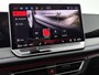 Volkswagen Tiguan 1.5 eTSI R-Line Edition 204 PK | Assistance Pakket Plus | Comfort Pakket | Design Pakket | Elektrische Trekhaak | Apple Carplay | Android Auto |