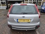 Ford Fiesta 1.4-16V Crossroad LEUKE AUTO RIJDT EN SCHAKELT GOED