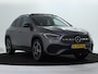 Mercedes-Benz GLA 250 e Business Solution AMG Nightpakket | Panoramadak | Rijassistentie Pack | Memory | Sfeerverlichting | Keyless Go | Inclusief 24 maanden Mercedes-Benz Certified garantie voor Europa.