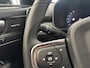 Volvo XC40 B4 Plus Black Edition | Apple Carplay/Android Auto|telefoonintegratie premium | Cruise control adaptief met Stop&Go en stuurhulp | DAB ontvanger