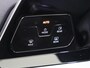 Volkswagen Golf Variant 1.0 eTSI Life | Parkeersensoren | Adaptieve cruise control | Digital cockpit | Electronic climate control | CarPlay | Sfeerverlichting |
