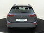 Volkswagen Golf Variant 1.0 eTSI Life | Parkeersensoren | Adaptieve cruise control | Digital cockpit | Electronic climate control | CarPlay | Sfeerverlichting |