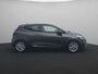 Renault Clio TCe 90 Intens | Medianav multimedia met Apple CarPlay & Android Auto | Elektronisch geregelde airconditioning | Lichtmetalen wielen | Parkeersensoren | Metaalkleur |