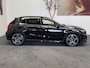 Mercedes-Benz GLA 200 Edition 1 NAVIGATIE CRUISE CONTROL CLIMATE CONTROL BLUETOOTH TELEFOON MEDIA VOORBEREIDING DODEHOEKSENSOREN ACHTERUITRIJCAMERA ZEER MOOI !! 3010 Karen