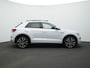 Volkswagen T-Roc 1.5 TSI 150 pk DSG Sport Business R / R-Line | Panoramadak | Trekhaak | Achteruitrijcamera | Stoelverwarming | Navigatie