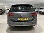 Volkswagen Passat Variant 1.4 TSI Highline Business R 125 PK | Automaat | Apple Carplay | R-Line | Trekhaak | Lederen Bekleding | Achteruitrijcamera | Panoramadak | Parkeersensoren | Navigatie | Bluetooth | Ergo-Active Voorstoelen | Stoelverwarming | Climate Control | Multifunctioneel Stuurwiel |