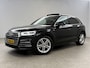 Audi Q5 50 TFSI e Quattro S-line | Pano | Luchtvering | Memory | Sfeerverl. | Trekh. | Carplay | Parkeersens. | Keyless | NAP