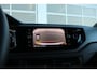 Volkswagen Taigo 1.0 TSI 115pk DSG R-Line Edition | App Connect | Stoelverwarming | Camera | 18" Velgen