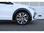 Volkswagen Taigo 1.0 TSI 115pk DSG R-Line Edition | App Connect | Stoelverwarming | Camera | 18" Velgen