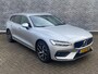 Volvo V60 2.0 T5 Momentum | Trekhaak | Adaptive cruise control | Keyless | Head-up display | Stoel- en stuurwielverwarming | Achteruitrijcamera | Elektrische achterklep | Standkachel | Actieve LED koplampen |