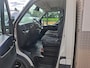 IVECO Daily 3.0I CNG Kraan Laadbak AUT-6 HIAB 3-Persoons Ecc Trekhaak Camera Blue power Alpine 2-Din Infotainment Sys. Bluetooth Opbergkasten Betonplex Vloer Compressed Natural Gas (CNG) EURO-6 375 35S14N Voertuig 1e Eigenaar Euro 6