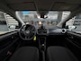 Volkswagen Up! 1.0 65 pk | Achteruitrijcamera | Airco (automatisch) | Cruise control
